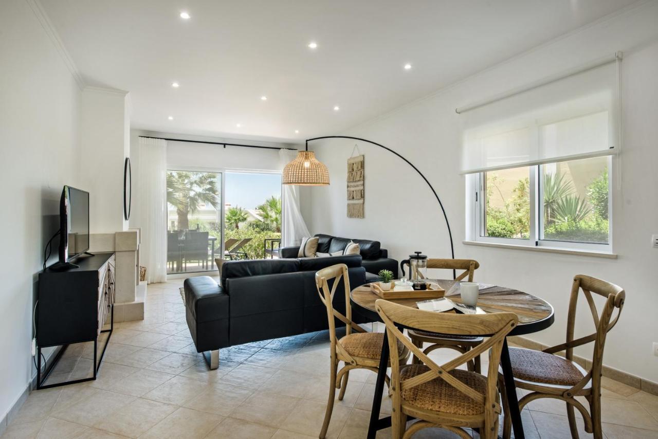 Gorgeous Two Bedroom Apartment In Carvoeiro Carvoeiro  Extérieur photo